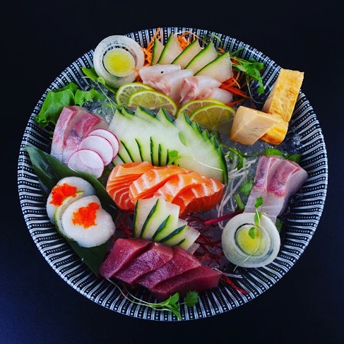sashimi-mix.d0704a98